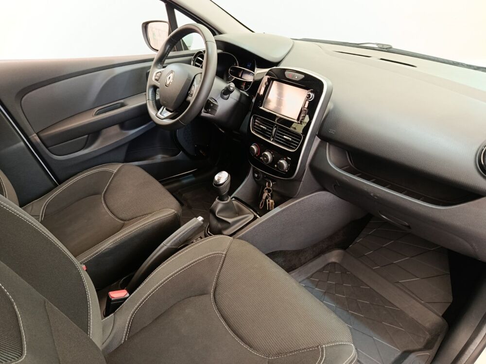 Clio IV Business dCi 75 - 18 2018 occasion 91580 &Eacute;tr&eacute;chy