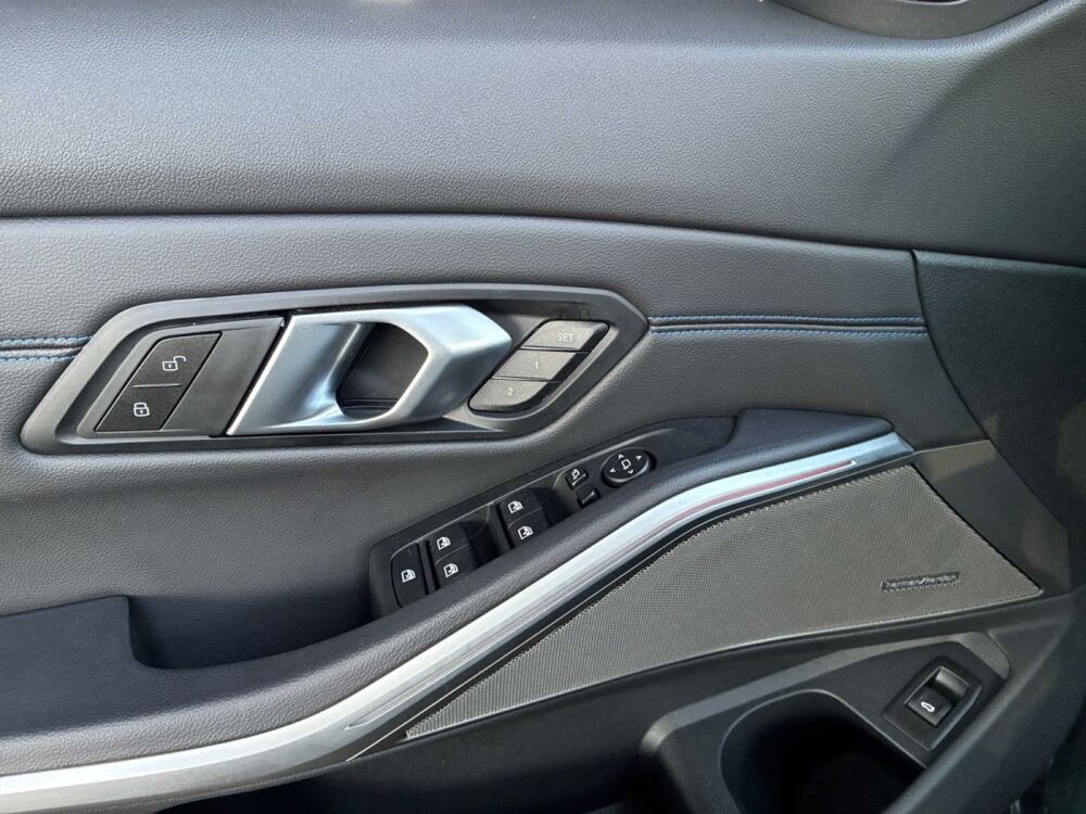 S&eacute;rie 3 320d xDrive M Sport 190 Pack Confort Toit ouvrant Autres mod 2024 occasion 69007 Lyon