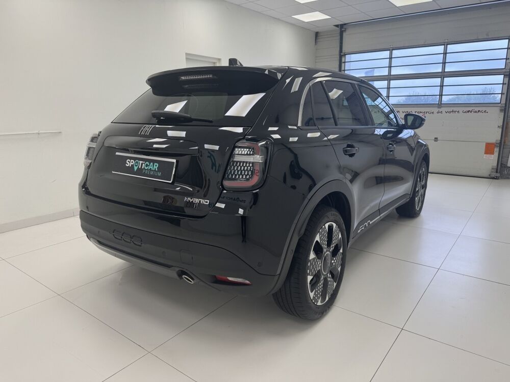 Fiat 600 1.2 Hybrid 100 DCT6 La Prima 2024 occasion 76360 Barentin