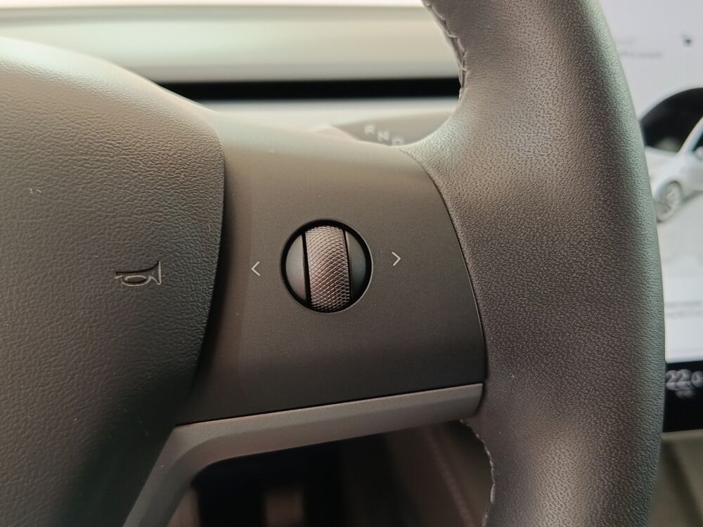Model 3 Grande Autonomie Dual-Motor AWD 2024 occasion 91580 &Eacute;tr&eacute;chy