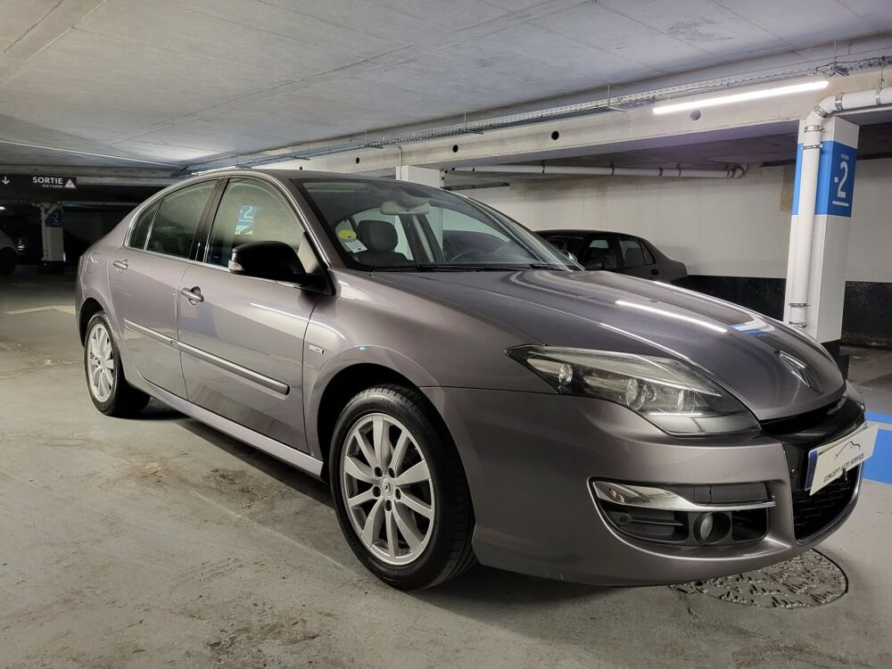Laguna Bose 1.5 dCi 110 Fap Eco2 2011 occasion 93600 Aulnay-sous-Bois