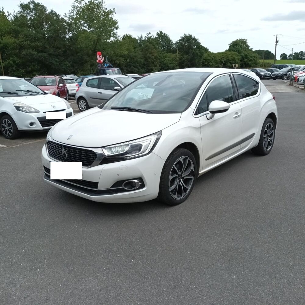 DS4 BlueHDi 120 BVM6 Chic 2016 occasion 35210 Ch&acirc;tillon-en-Vendelais
