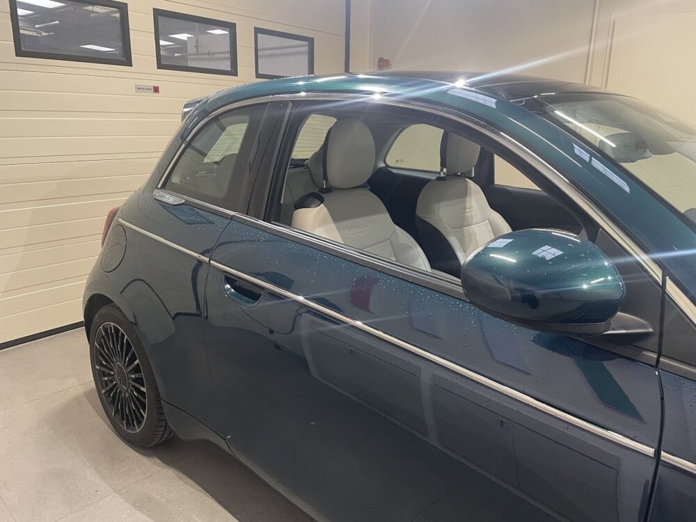 500 42kWh La Prima by Bocelli toit ouvrant 2022 occasion 76360 Barentin