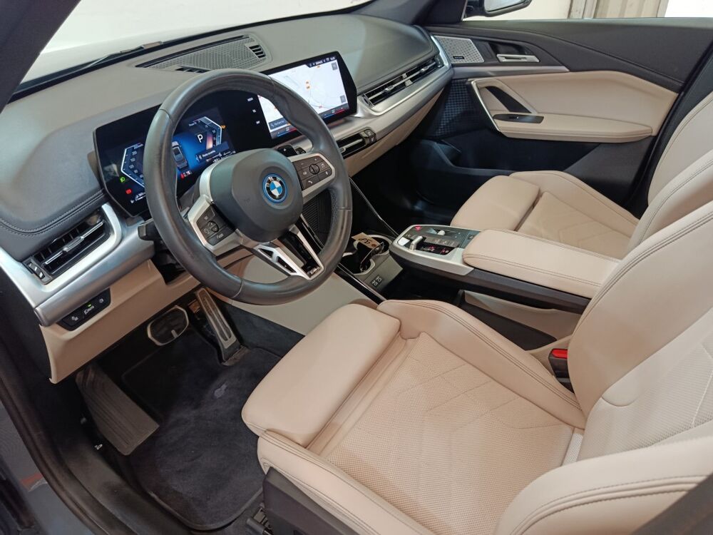 X1 xDrive25e M Sport DKG7 2024 occasion 91580 &Eacute;tr&eacute;chy