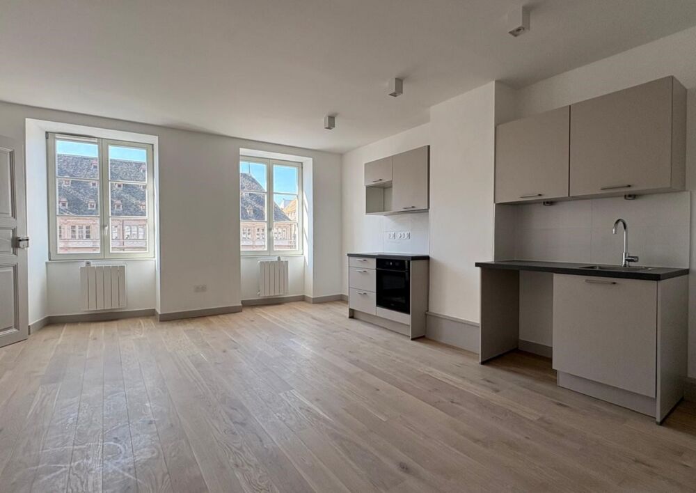 Vente Appartement Prestige & Histoire – 3 pièces avec vue Cathédrale et Place Gutenberg-Appartement 75 m² 0 pièces Strasbourg