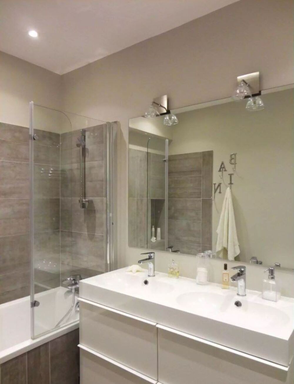 Vente Appartement DERNIER ETAGE / IMMENSE TERRASSE / RE2020 / CHAUFFAGE AU SOL / AUCUN VIS-A-VIS / SUITE PARENTALE / T Herrlisheim