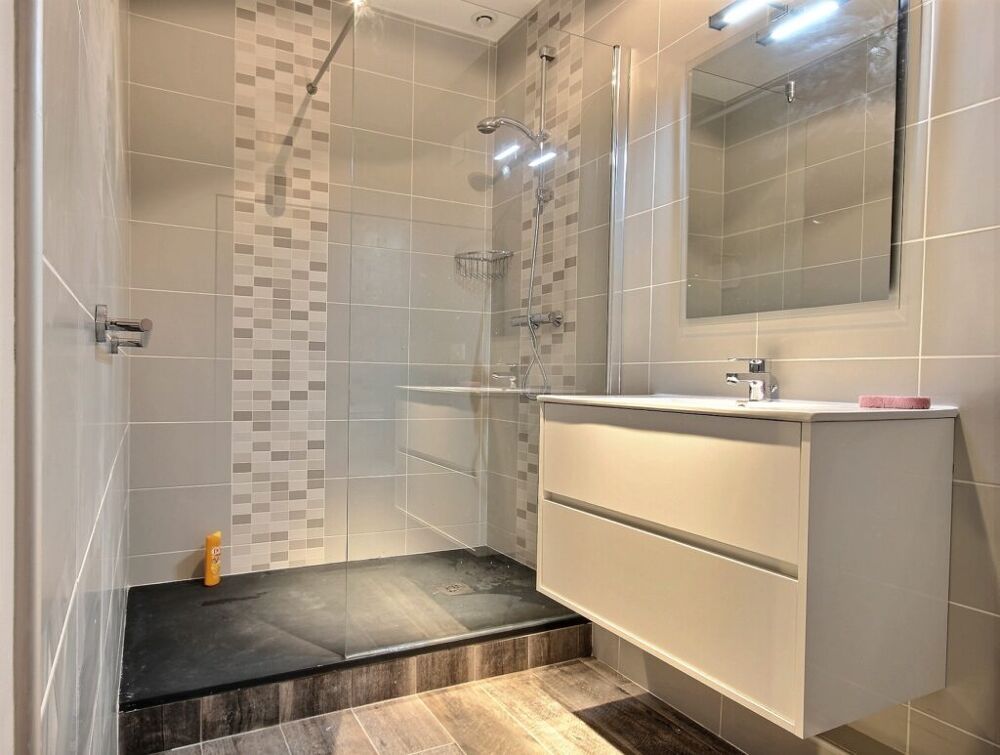 Vente Appartement T3 dernier étage + grande loggia 5 min Esch Audun le tiche