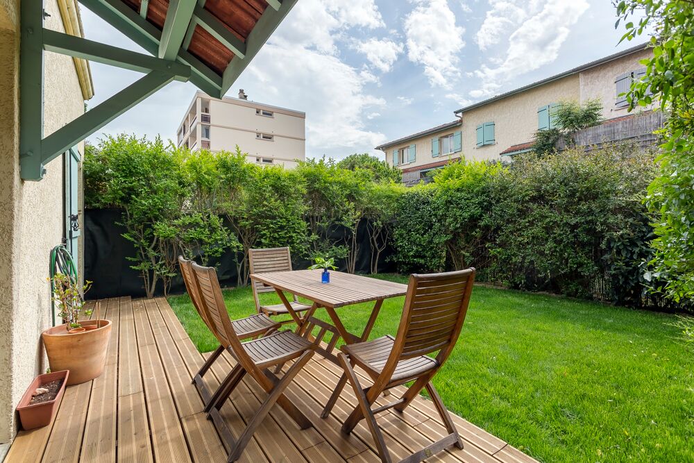 Vente Appartement PLACE DU MARCHÉ A 100 M !!! St priest