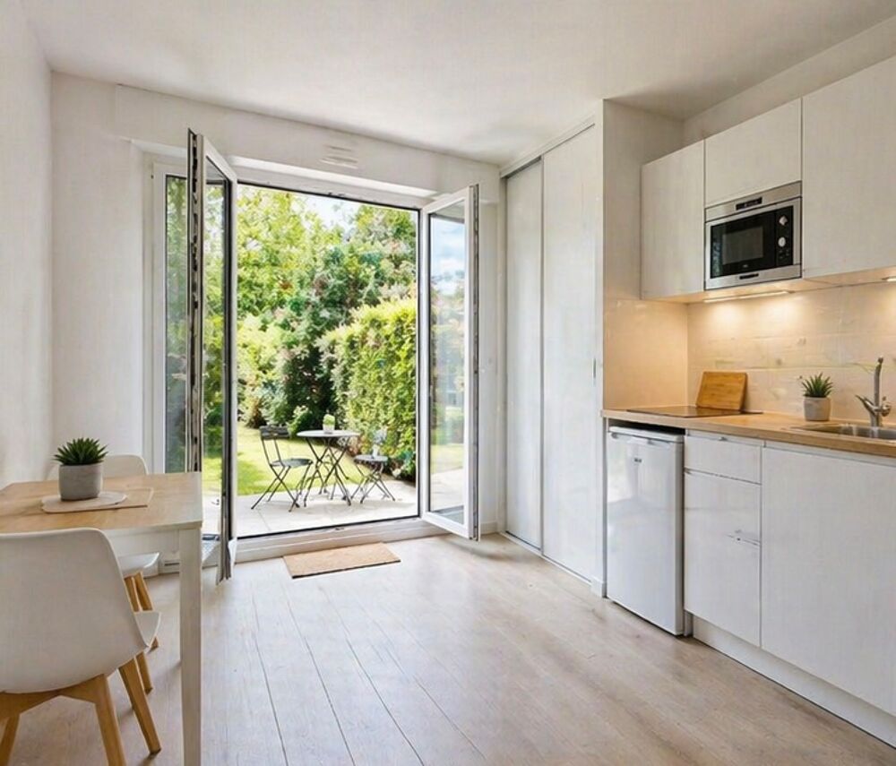 Vente Appartement OPPORTUNITÉ À RIS-ORANGIS ! T1 28 M² AVEC JOLI JARDIN Ris orangis