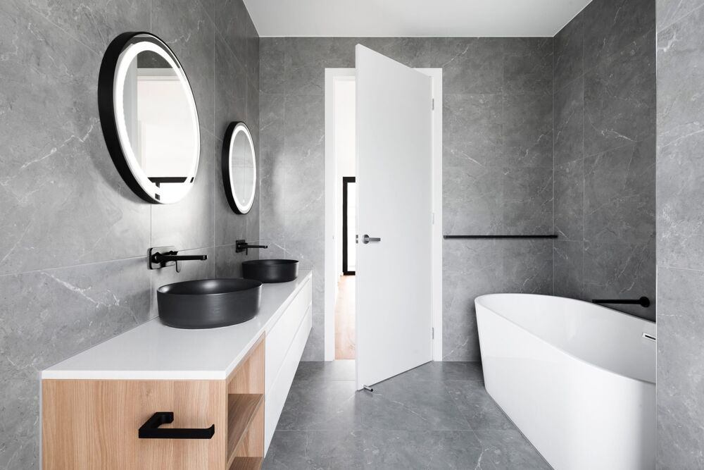 AGREABLE TYPE 3 ULTRA LUMINEUX EN AVANT-DERNIER ETAGE AVEC SA TERRASSE SUD-EST