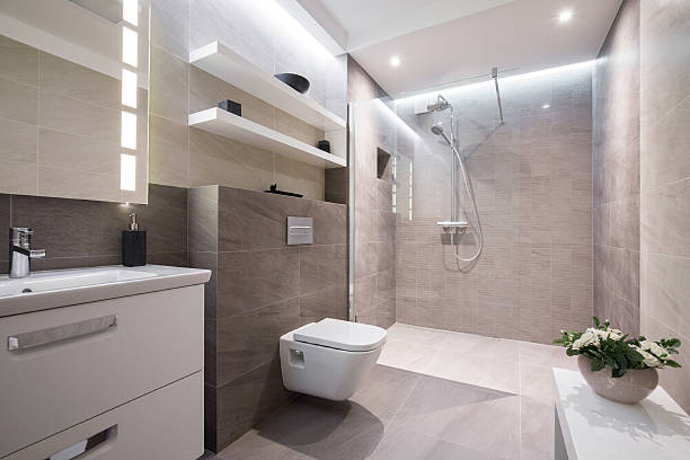 * - UNIQUE À PORT-FRÉJUS  STUDIO AU COEUR D'UNE RESIDENCE DE PRESTIGE