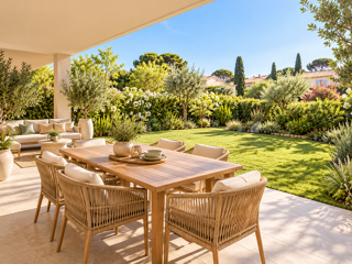 Vente Appartement HYÈRES CENTRE – T4 DUPLEX EN REZ-DE-JARDIN AVEC 286 M² DE JARDIN Hyères
