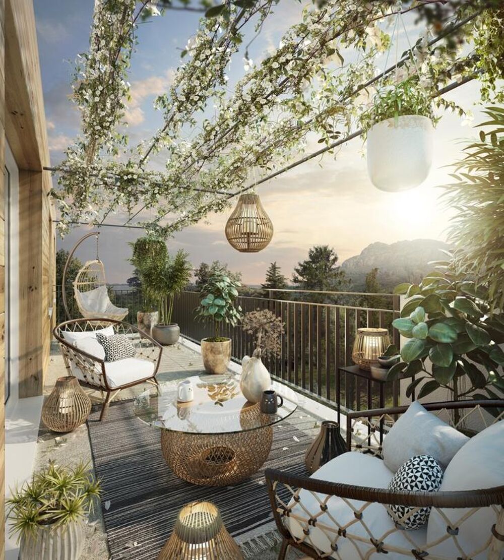 Vente Appartement QUARTIER DES PUGETS : IDEAL PREMIER ACHAT : BEAU 2 PIECES DE 45M², AVEC BELLE TERRASSE DE 12M² PLEIN St laurent du var