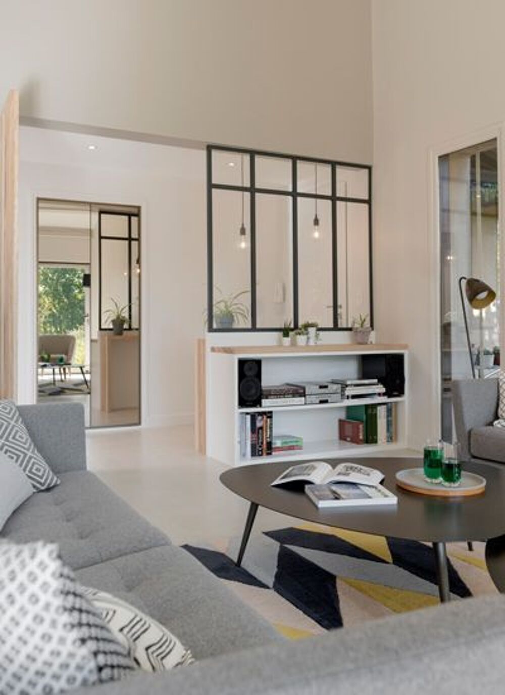 UNE BELLE LUMINOSITÉ PLEIN SUD POUR UN INTÉRIEUR AGRÉABLE À VIVRE AU QUOTIDIEN