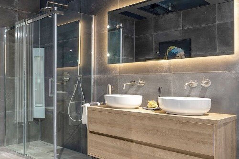 . CROS DE CAGNES - T3 DE 65M² AVEC 13M² DE TERRASSE A 3 MIN À PIED DU BORD DE MER
