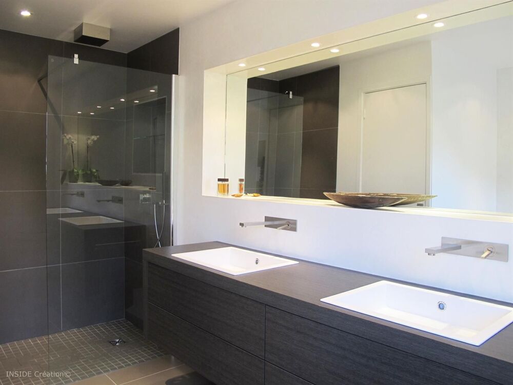 BIEN RARE DERNIER ETAGE GRAND BALCON 31 M2