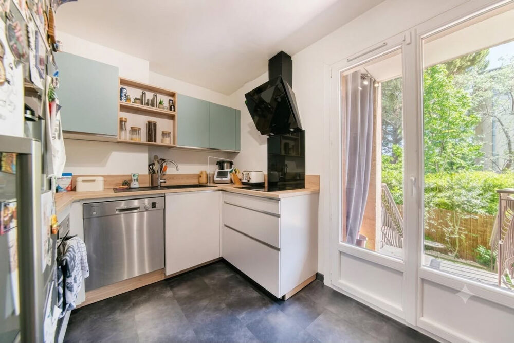 Vente Appartement 3P DE 70M² REFAIT A NEUF AVEC JARDIN ET PARKING - QUARTIER SAINT JEROME Aix en provence