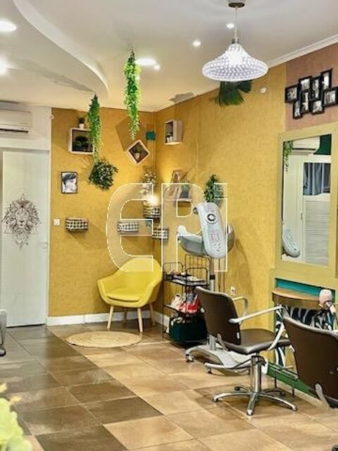   FOND DE COMMERCE salon de coiffure, btit et matriel en parfait tat de fonctionnement, affaire saine, Sud Saumur, dans quartie 