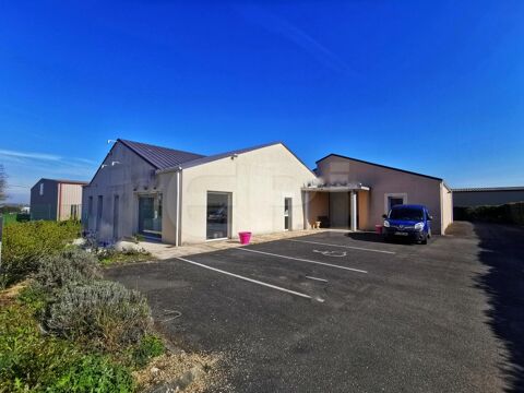 4137<br>- LES TROIS MOUTIERS<br>- ensemble immobilier... 280000 86120 Trois-moutiers