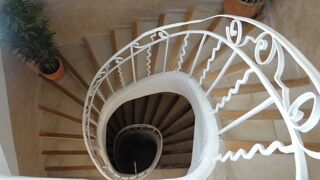  Immeuble � vendre 8 pi�ces 330 m�