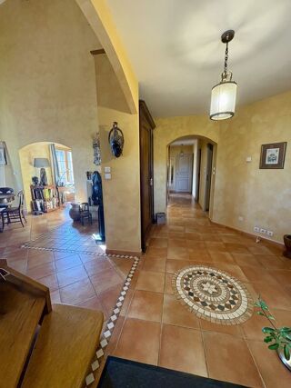  Maison  vendre 5 pices 185 m