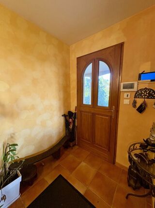  Maison  vendre 5 pices 185 m