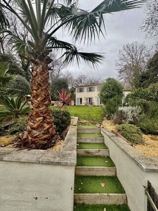  Maison � vendre 7 pi�ces 225 m�