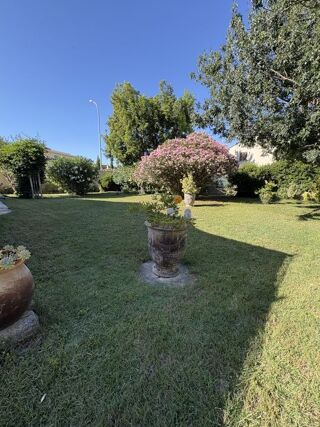  Maison  vendre 6 pices 160 m