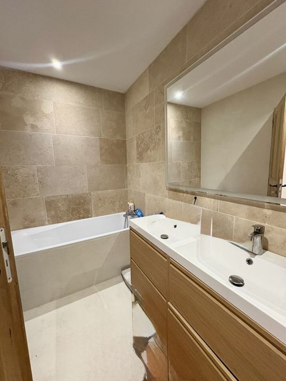 � vendre  Maison Rochefort-du-Gard (30650)