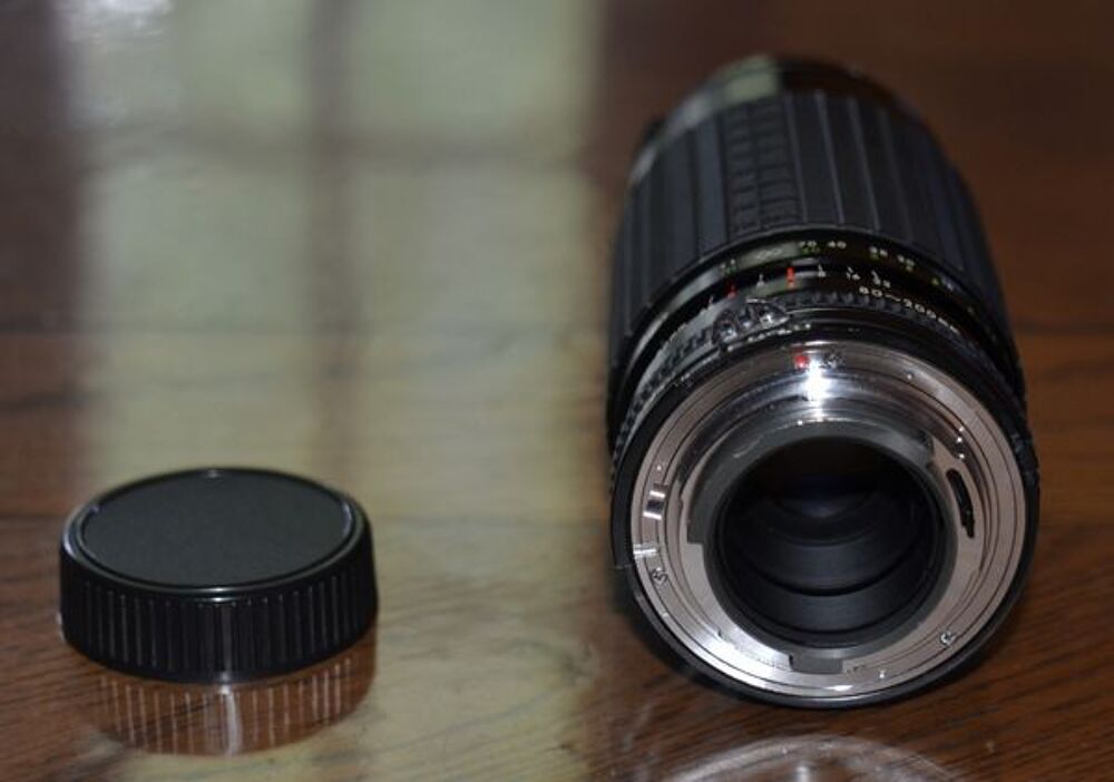 SIGMA HIGH SPEED 80-200 f. 3,5-4 NIKON AVEC ETUI - TBE. Photos/Video/TV