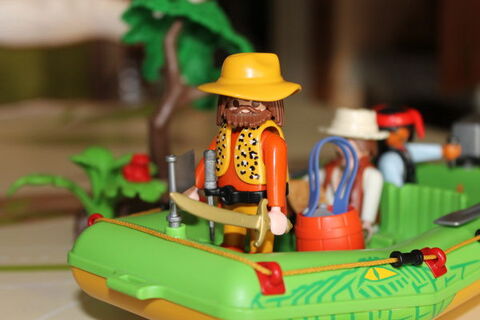 Playmobil Jungle 3042 - Les Pirates De La Riviere  15 La Sentinelle (59)