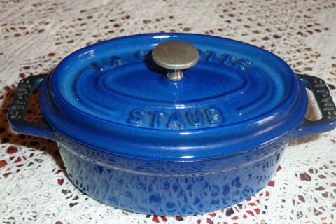 Mini cocotte 11cm STAUB 30 Châteauneuf-les-Martigues (13)