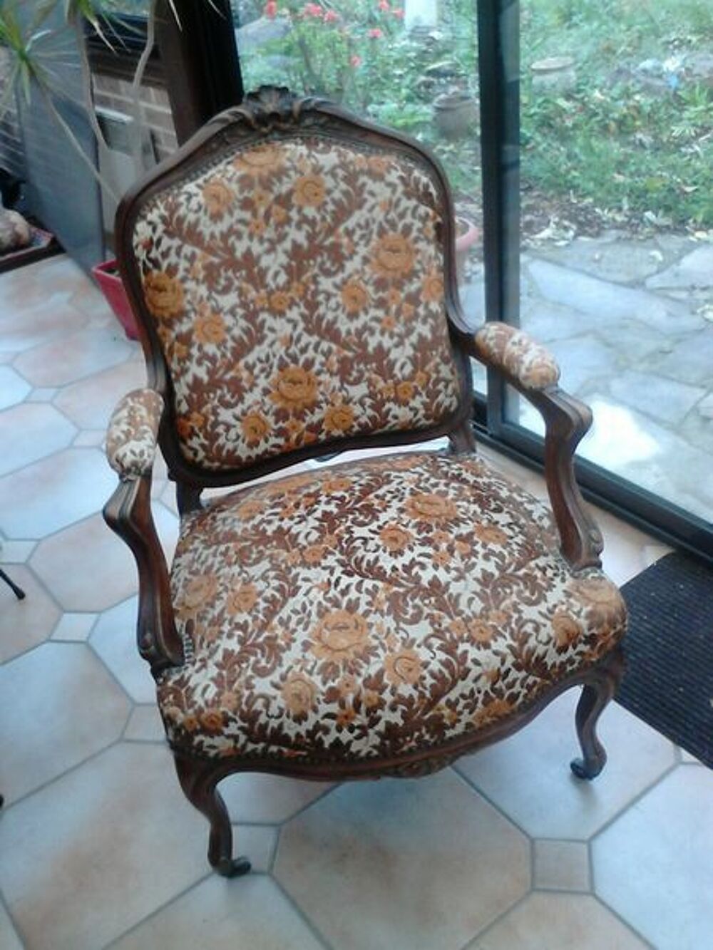 vend fauteuil antiquit&eacute; Meubles