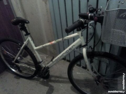 vtt femme avec panier 100 Saint-Quentin (02)