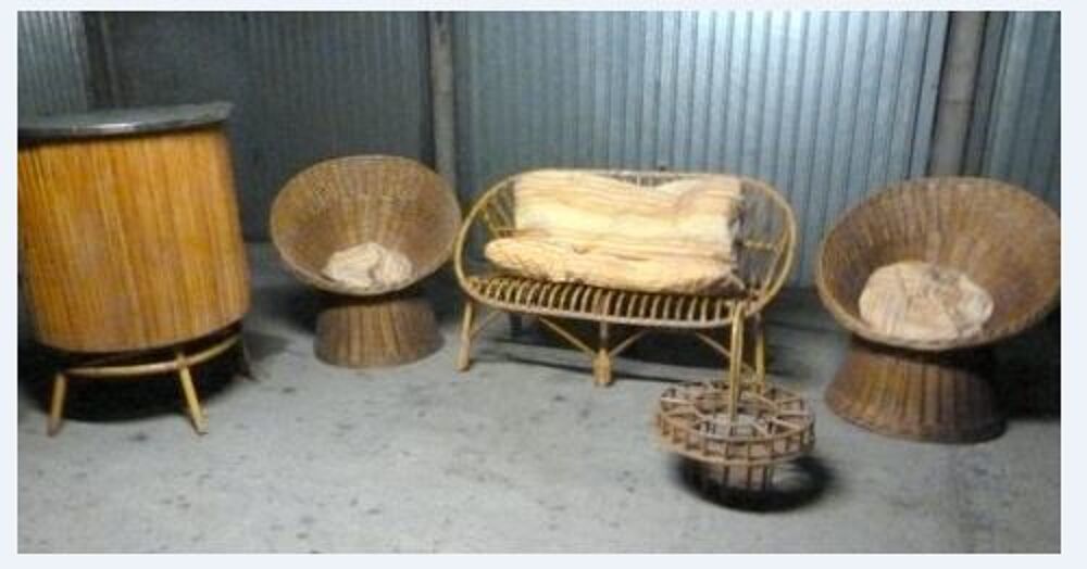 SALON EN ROTIN Meubles