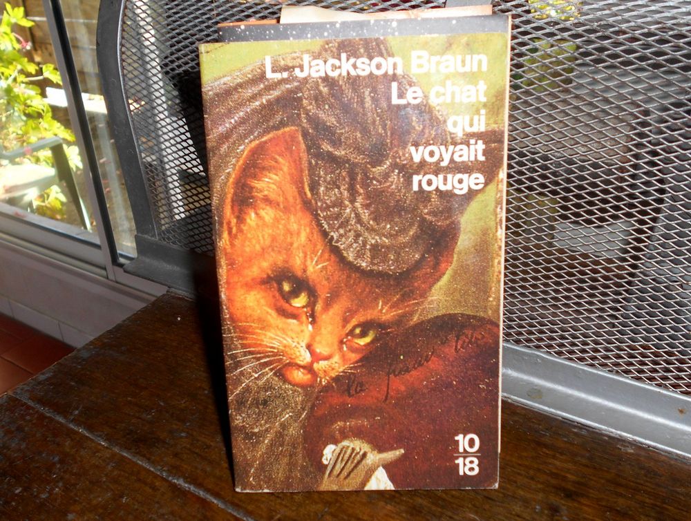 L. Jackson Braun Le chat qui voyait rouge (10/18) Livres et BD