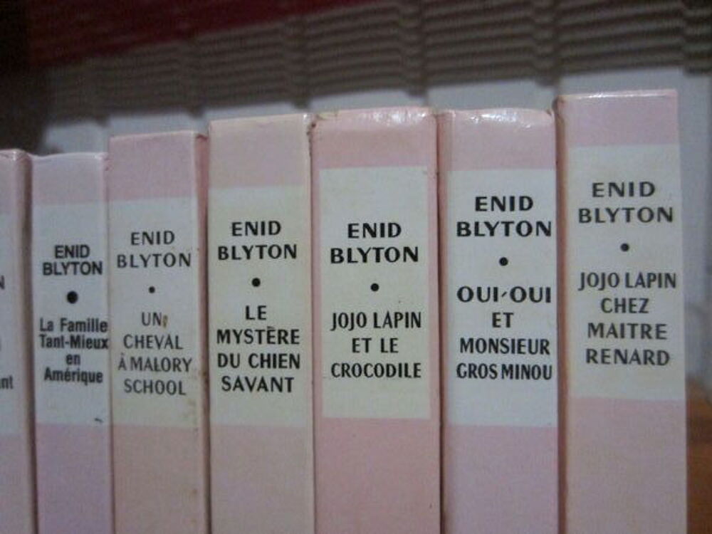 ENID BLYTON Livres et BD