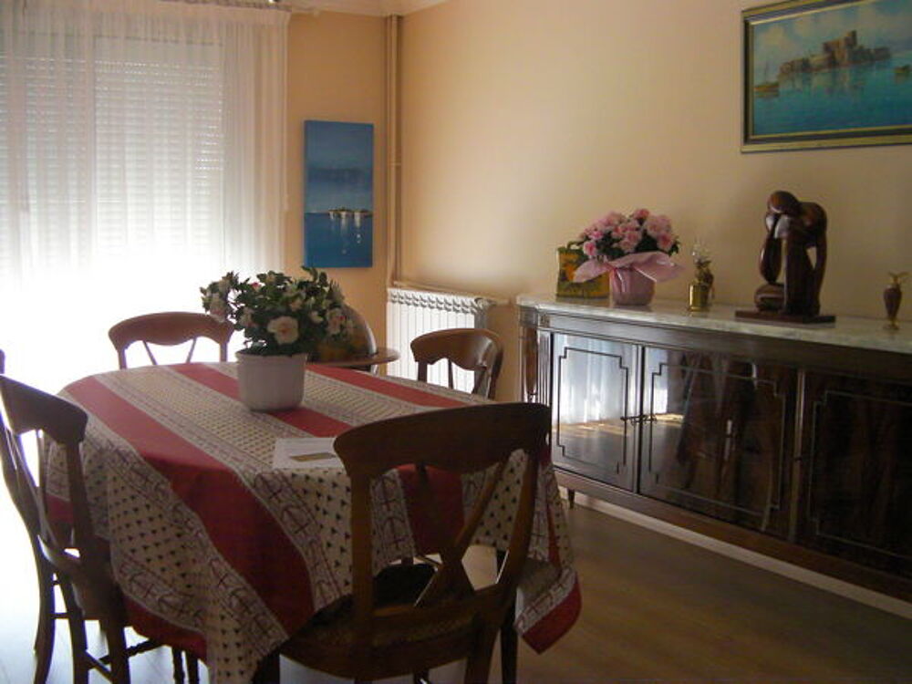 Buffet salle &agrave; manger avec plaque marbre Carrare Meubles