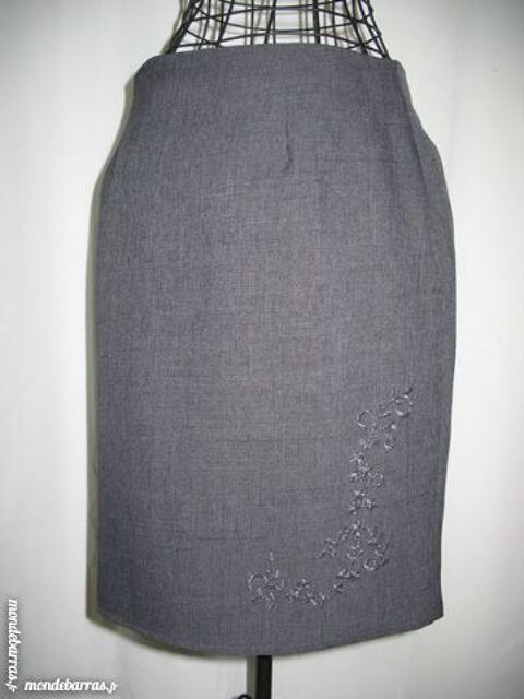 Jupe droite brode New Look - T40 8 Antony (92)