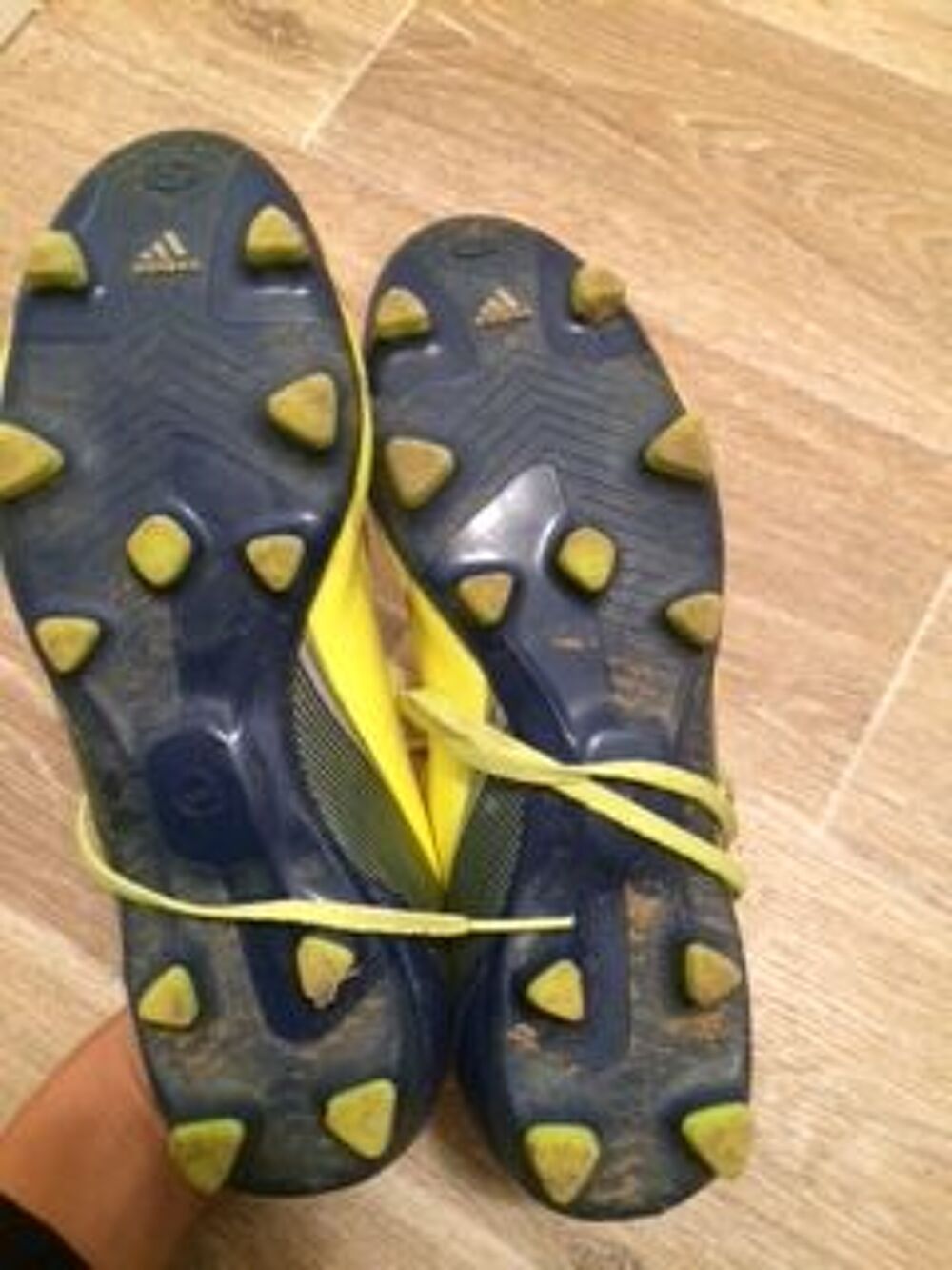 crampons foot adidas f10 t 40 Sports