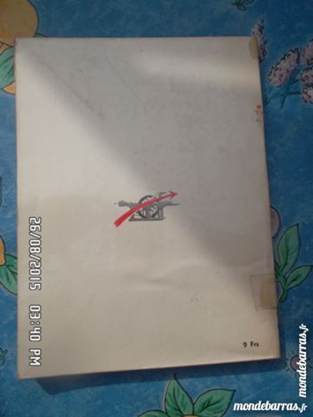 UN RUBAN SUR LE COEUR*JUSTE 3E*KIKI60230 Livres et BD