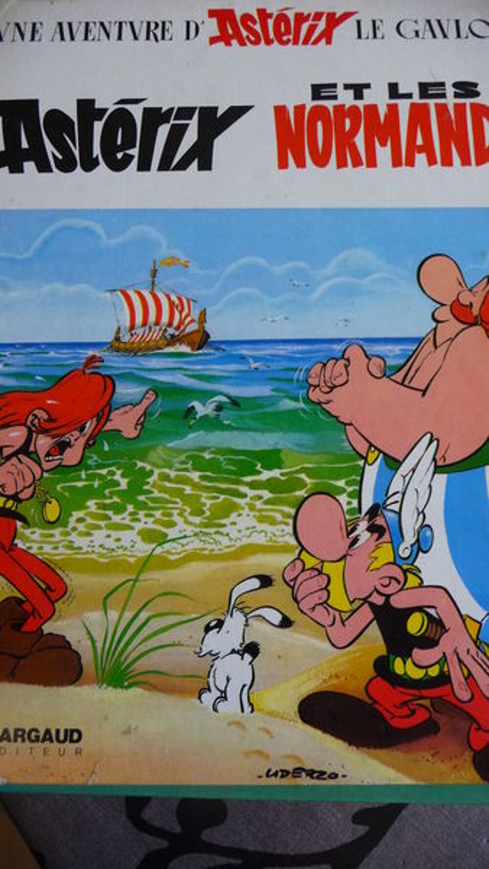 COLLECTION ASTERIX Livres et BD