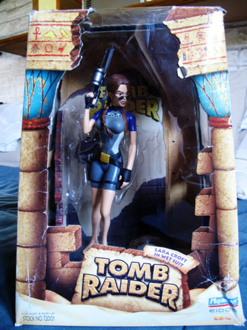 Wet suit Diorama Tomb Raider Lara Croft Ref 72001 