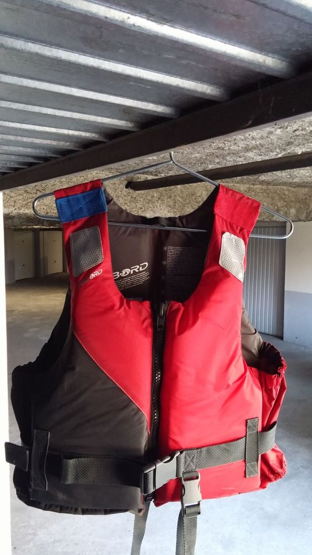 GILET D'AIDE A LA FLOTTABILIT&Eacute; NEUF Sports
