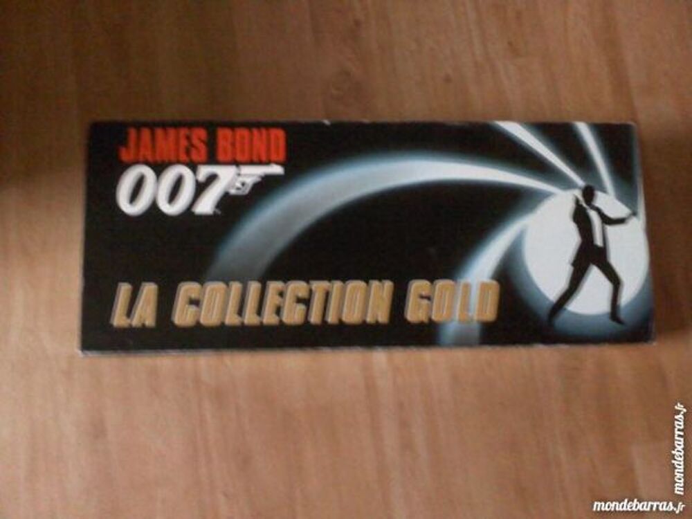 Coffret Int&eacute;grale de JAMES BOND en VHS DVD et blu-ray