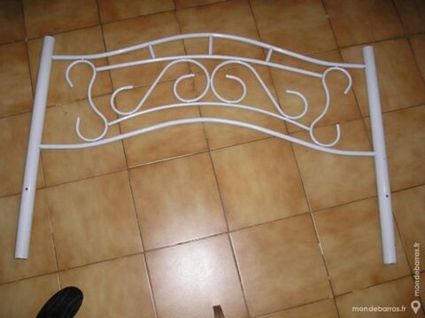 T�te de lit m�tal blanc 1 personne 10 Sept�mes-les-Vallons (13)