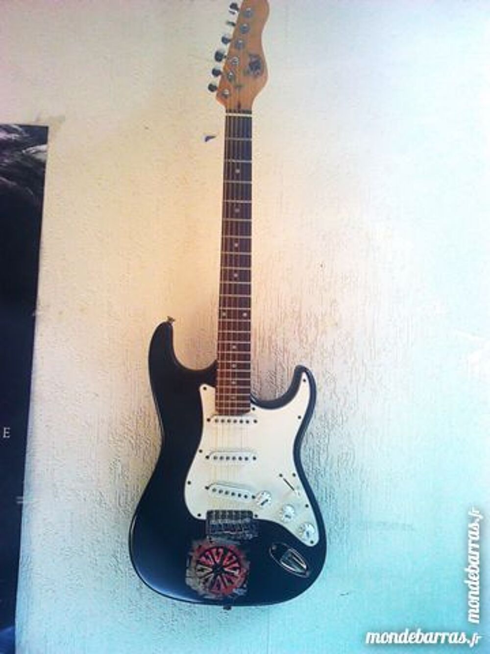 guitare &eacute;lectrique Instruments de musique