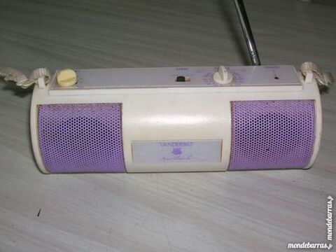 Radio VANDERBILT 15 Nantes (44)