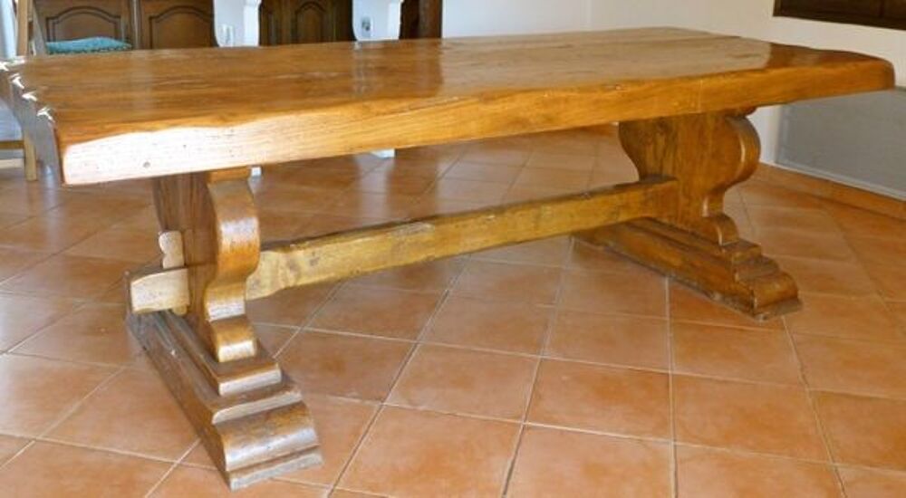 table monast&egrave;re en ch&ecirc;ne massif Meubles