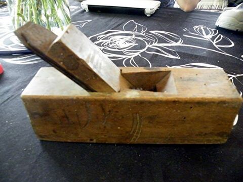 rabot ancien en bois 10 Viriat (01)